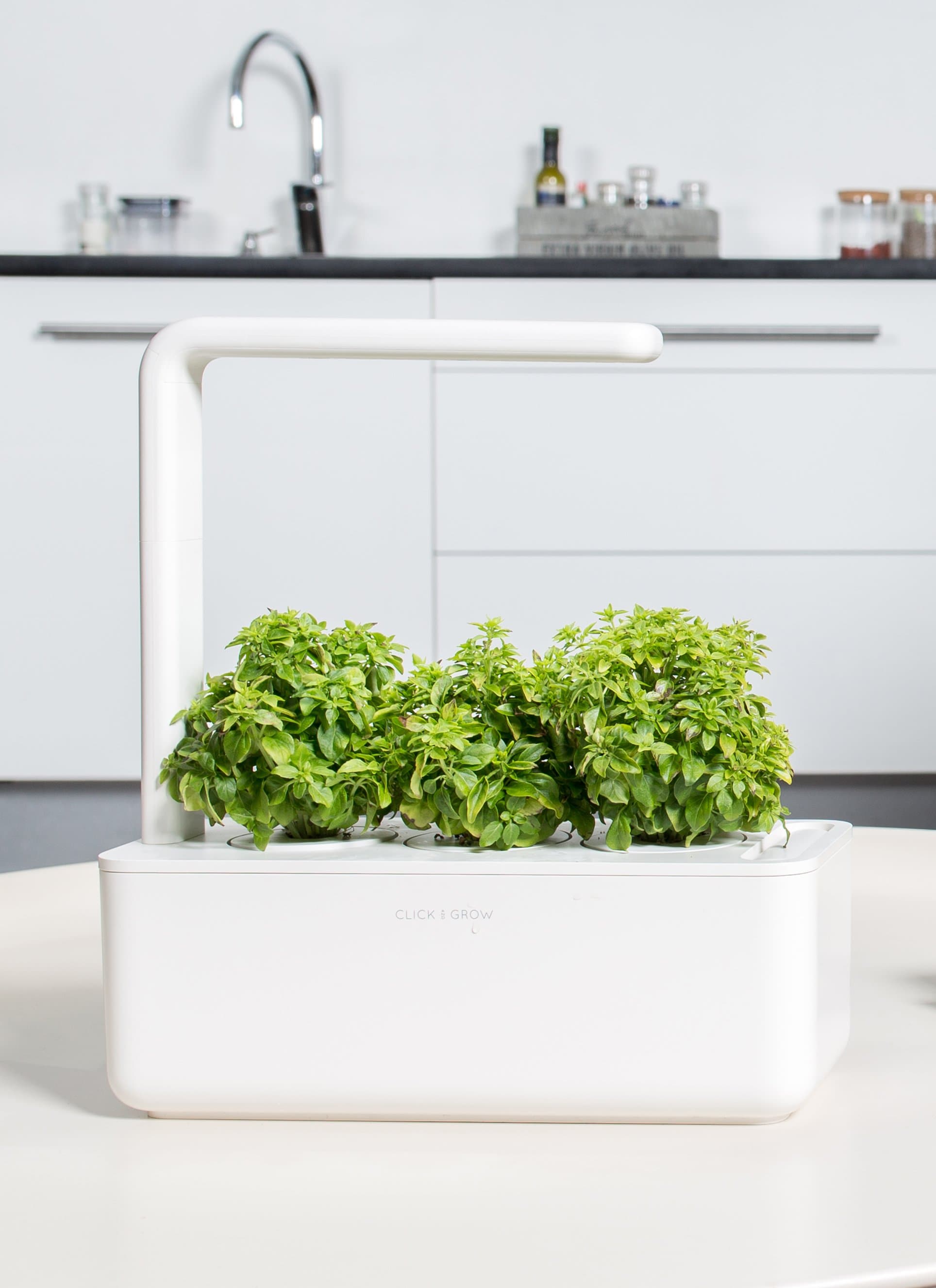 Click Grow Smart Garden 3